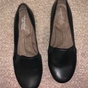 Women’s Black Flats size 8.5